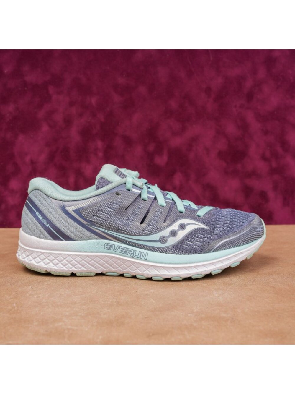 Saucony Women Everun ISO 2 Low Top Running Lace up Sneakers size 7.5 - Picture 3 of 9